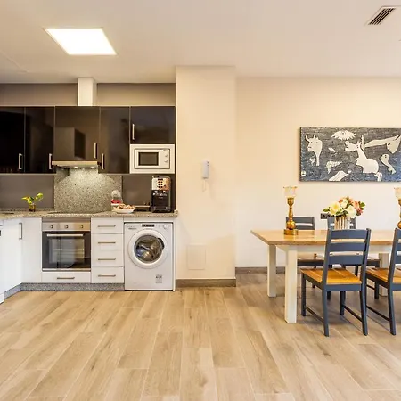 Duplex De Lujo En La Playa , Jacuzzy, Piscina, Chimenea Y Padel