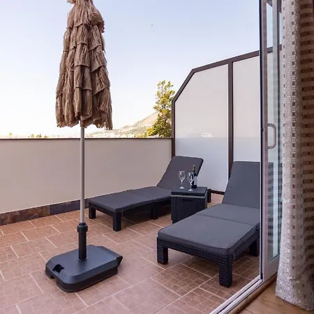 Duplex De Lujo En La Playa , Jacuzzy, Piscina, Chimenea Y Padel * Benalmádena