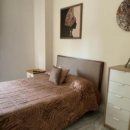 Duplex De Lujo En La Playa , Jacuzzy, Piscina, Chimenea Y Padel * Benalmadena