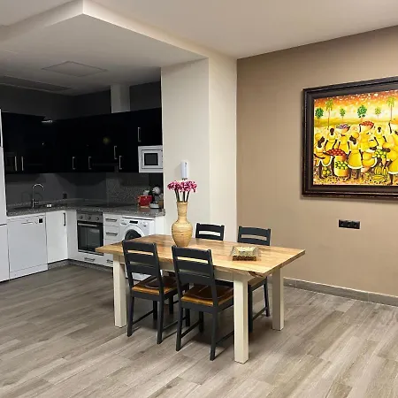 Duplex De Lujo En La Playa , Jacuzzy, Piscina, Chimenea Y Padel Benalmadena