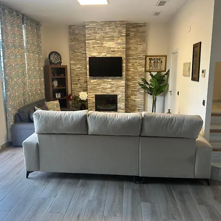 Duplex De Lujo En La Playa , Jacuzzy, Piscina, Chimenea Y Padel *